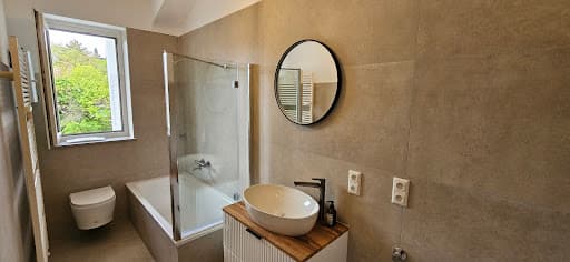 Martbau Renovierung & Sanierung Fliesenleger Bad Sanierung Renovierung Wohnung Haus — Kundenfoto